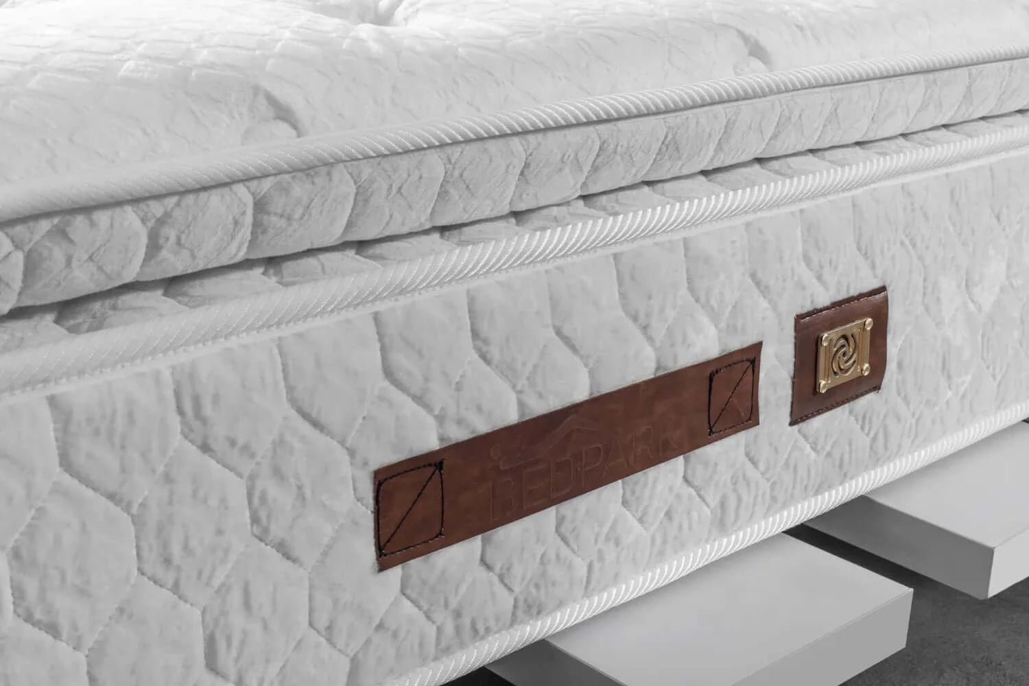 Elegance 	Bedpark Home