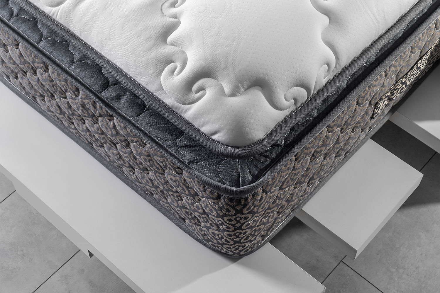Ottoman 	Bedpark Home